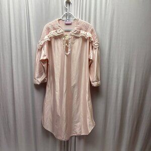 Vintage Beth Michaels Pink Satin Nightgown Sz Large Lace Trim Smocked Shoulders